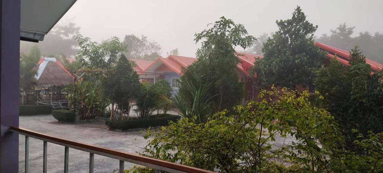 อวบอิ๋มรีสอร์ท #ที่พักภูกระดึง Ban Nong Tum Dış mekan fotoğraf